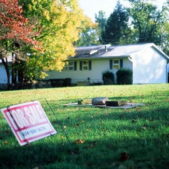 Sign for a Home for Sale In San Marcos, TX