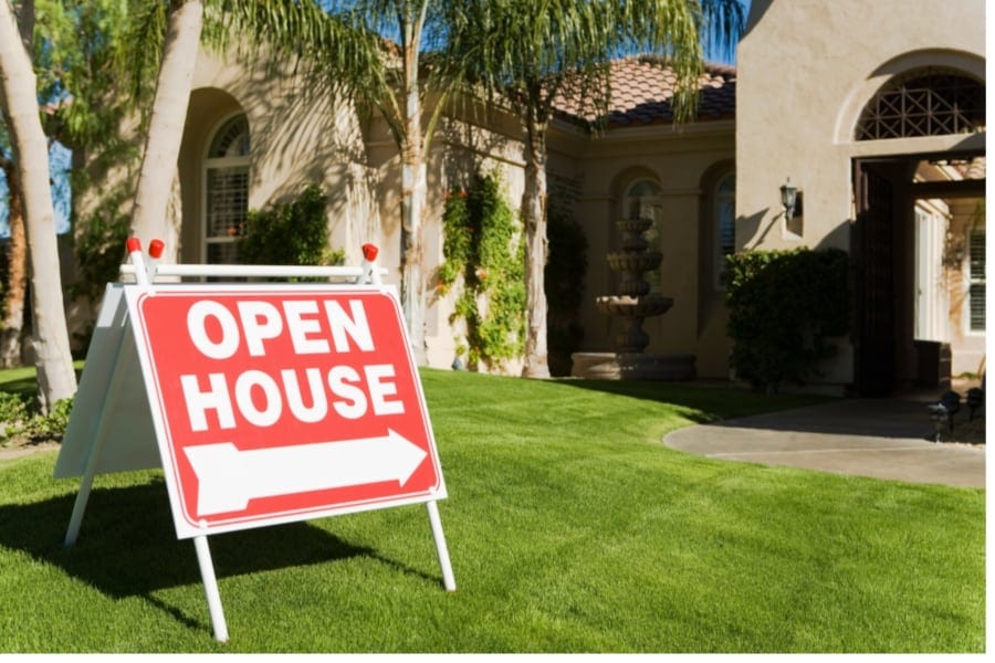 Open House Sign in front of homes for sale in San Marcos