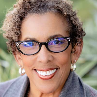 Headshot of San Marcos Real Estate Agent Mae Parrish
