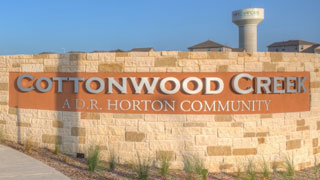 Cottonwood Creek signage